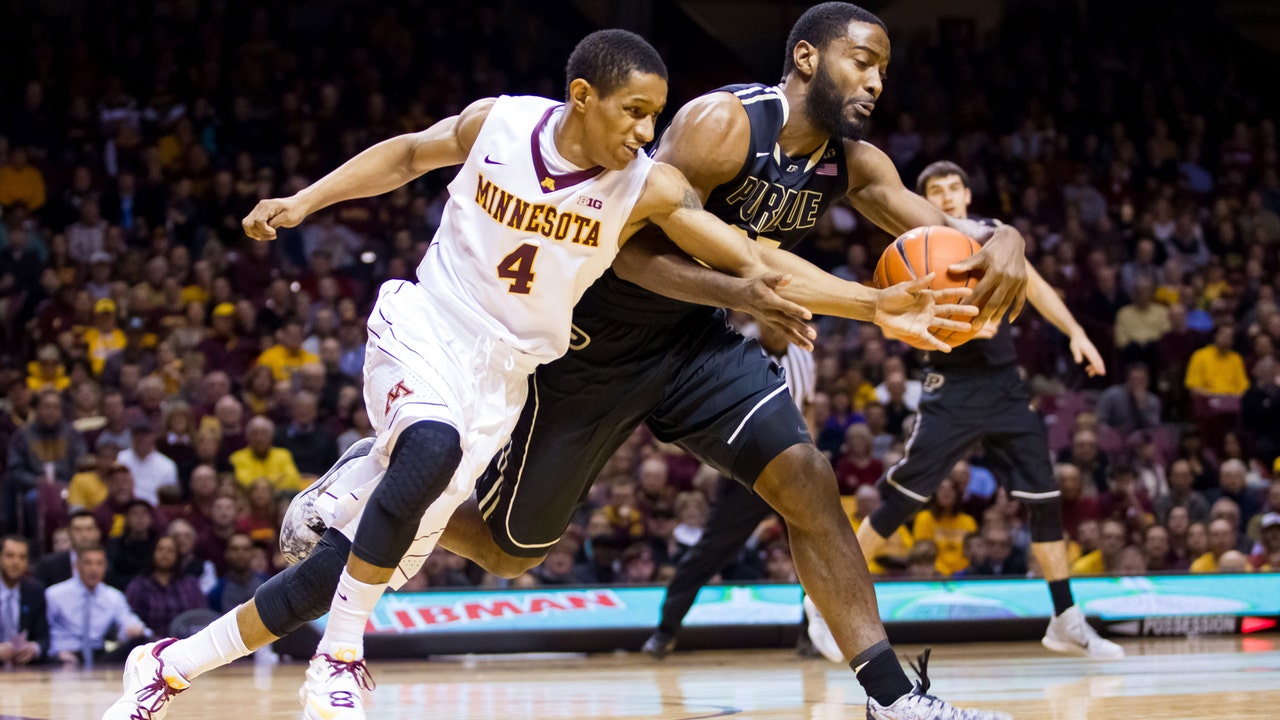 Gophers' grand larceny leads to narrow win